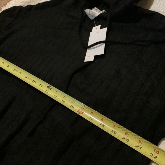 Sweet Romeo black ribbed sweater hoodie. NWT. Small - Picture 8 of 8